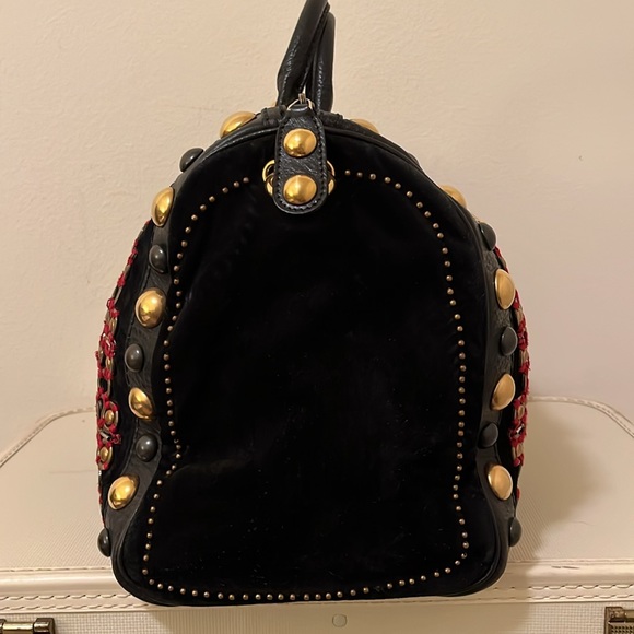 Rare Vintage Gucci Black Suede Bag - Picture 3 of 16